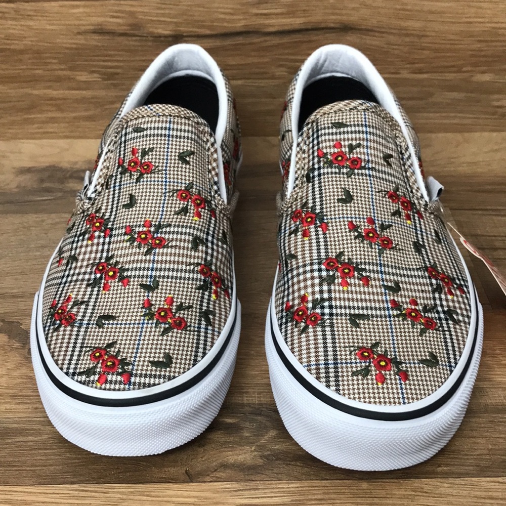VANS CLASSIC SLIP ON BRAND NEW - Picture 3 of 16